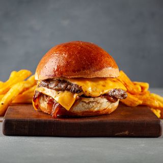 Cheddar Burger