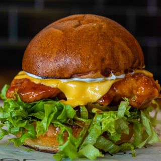 Hot Chicken Burger